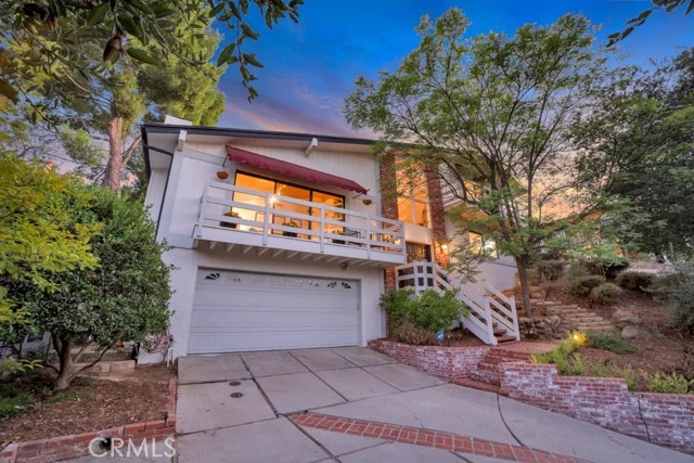 23680 Summit photo 3