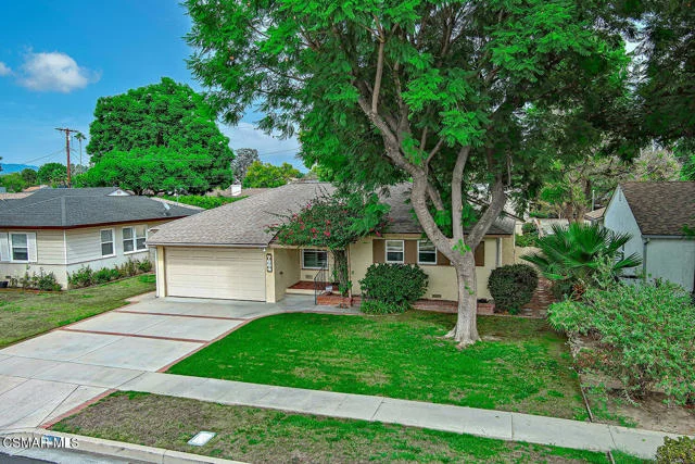 7654 Wish Avenue photo 2