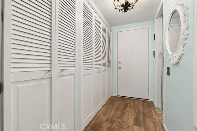 5460 White Oak Avenue #G307 photo 5