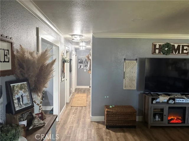 2350 Angelus Court photo 5