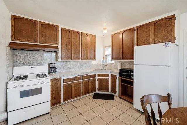4162 W 162nd Street photo 4