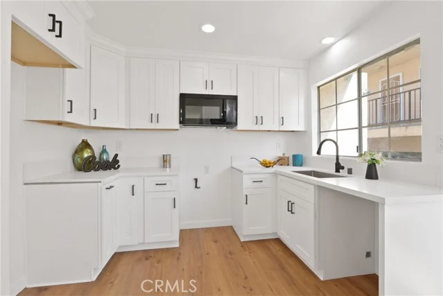 1425 W 146th Street W #1 photo 3