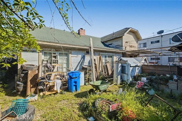 773 N Alexandria Avenue photo 4