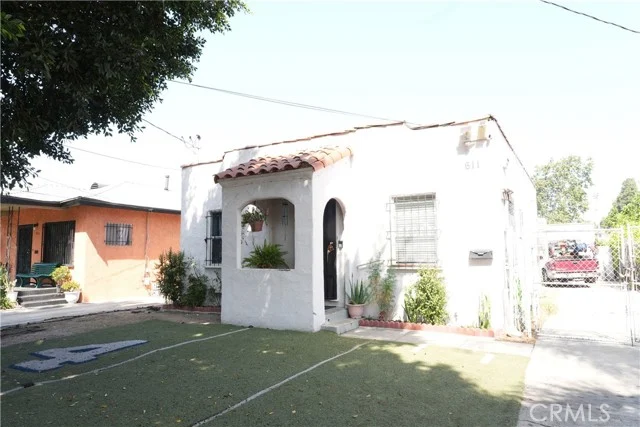611 W 91st, Los Angeles