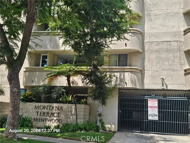 11645 Montana Avenue #110, Los Angeles