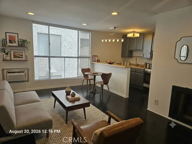 11645 Montana Avenue #110 photo 2