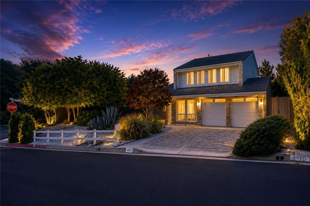 4301 Cezanne Avenue photo 3