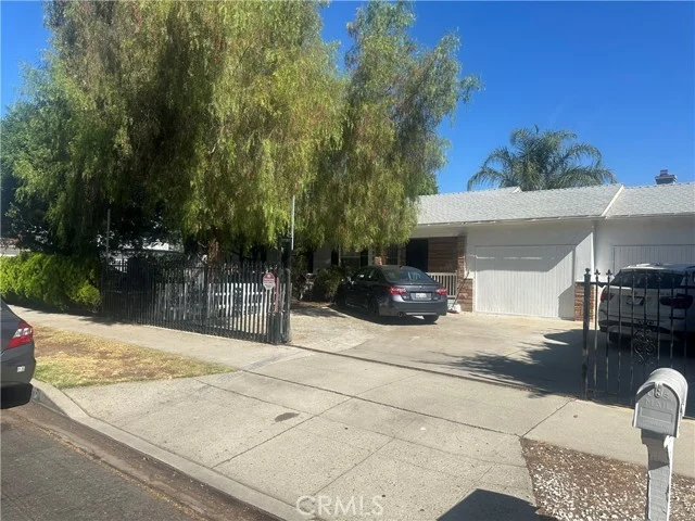 20957 Community photo 5