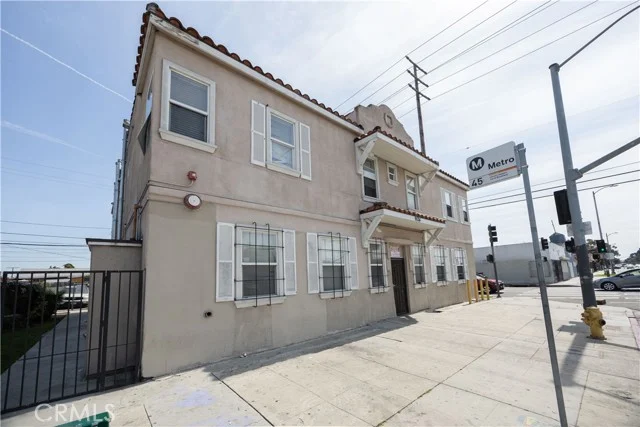 9124 S Broadway photo 4