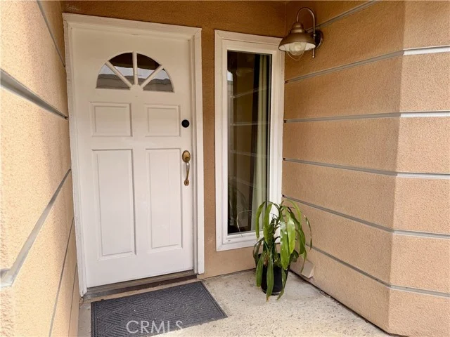 2027 Artesia Boulevard #D photo 2