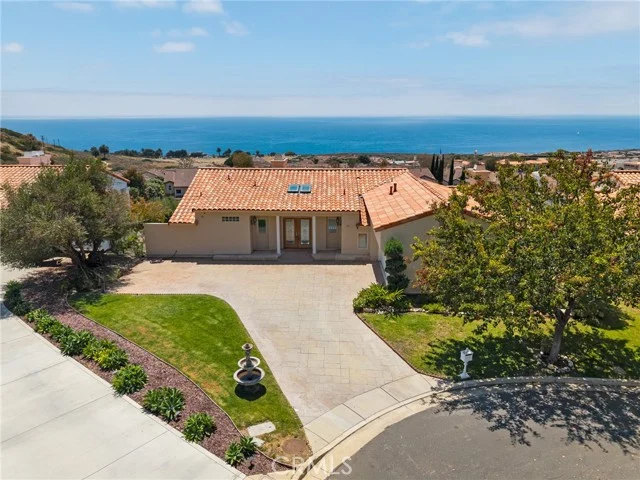 7050 Via Del Mar photo 2