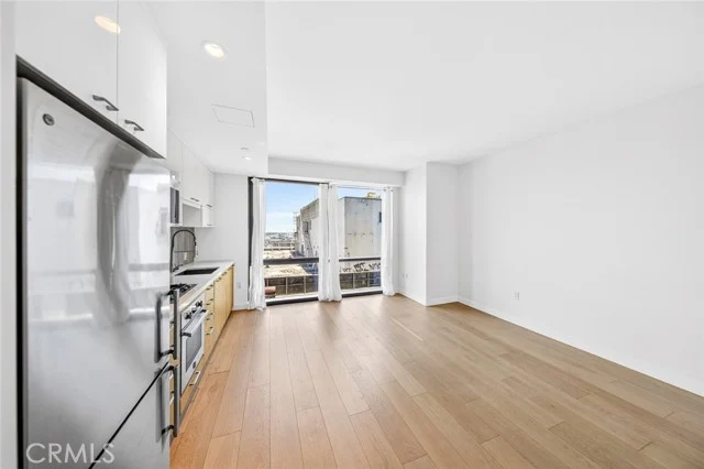 400 S Broadway #1513 photo 4