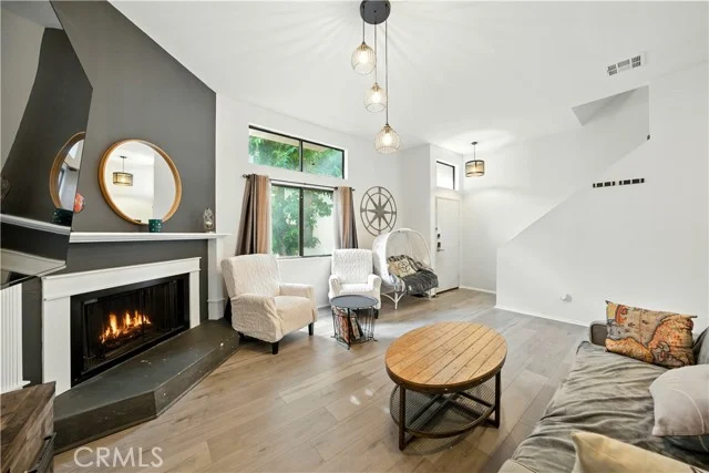 14937 Sherman Way #7 photo 5