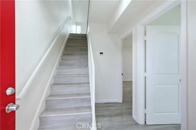 6919 S Menlo photo 3