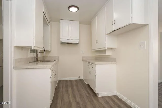 4552 Catalpa Street photo 5