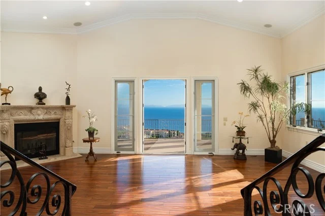 3231 Palos Verdes S photo 3
