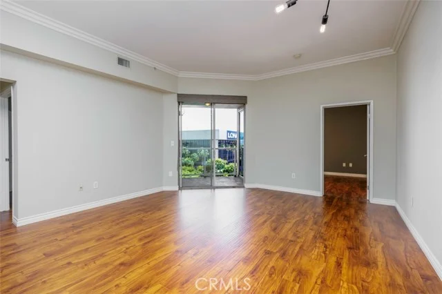 388 E Ocean Boulevard #501 photo 2