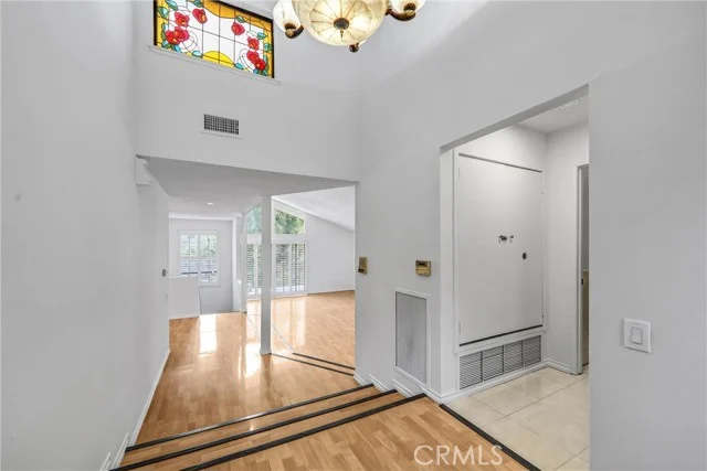 3334 Oak Glen photo 4