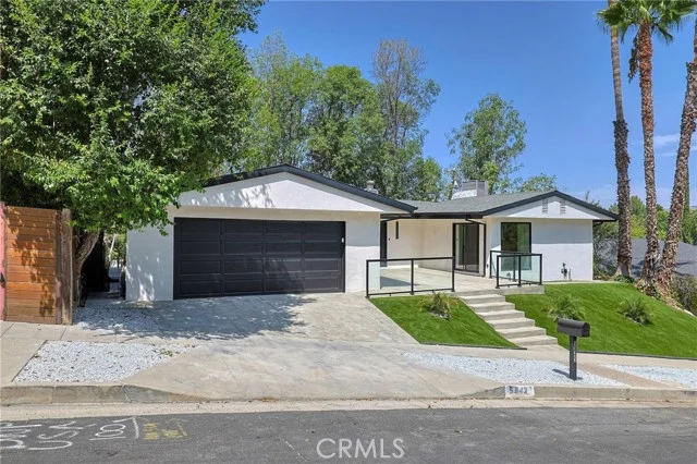 5843 Nevada photo 2