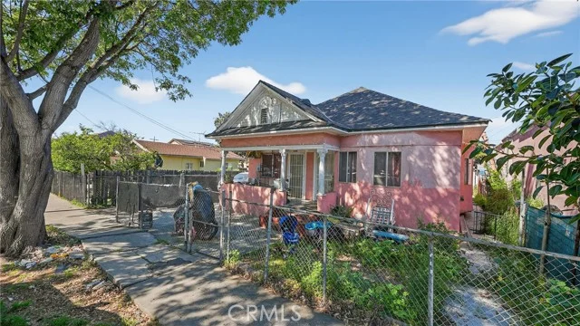 3631 Trinity Street photo 2