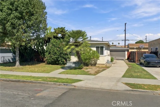 1219 E 57th photo 2