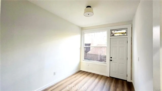 1034 Beacon photo 5