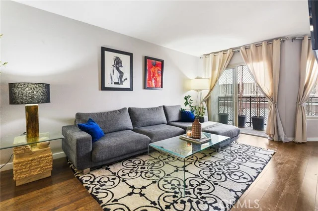 141 S Clark Drive #326 photo 4