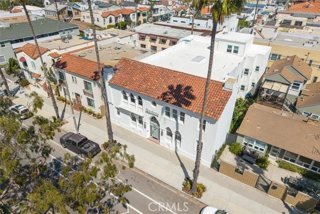 4915 E Ocean photo 5