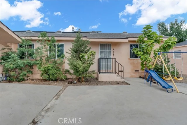 7745 Radford, North Hollywood