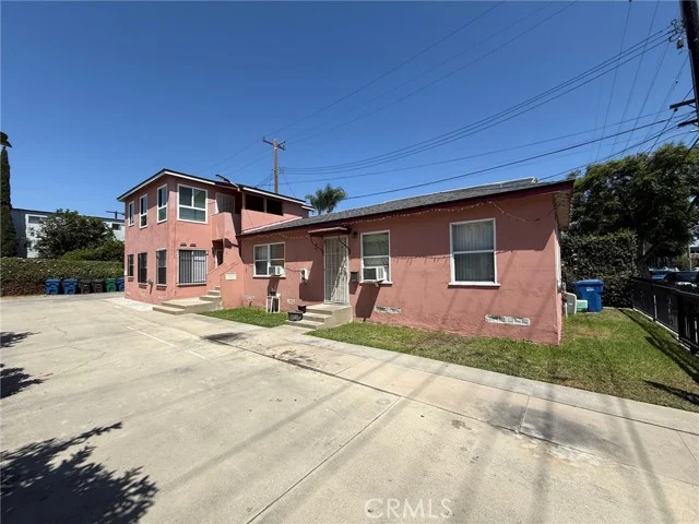 1111 Walnut photo 4