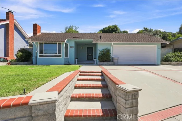 2080 Avenida Feliciano photo 1