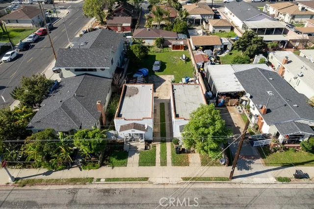 1607 N Neptune photo 2
