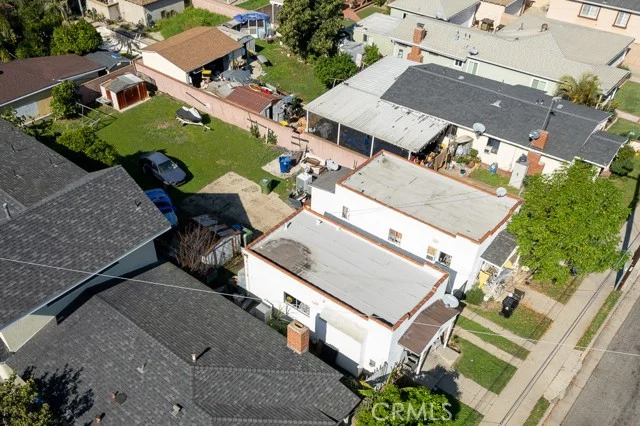 1607 N Neptune photo 4
