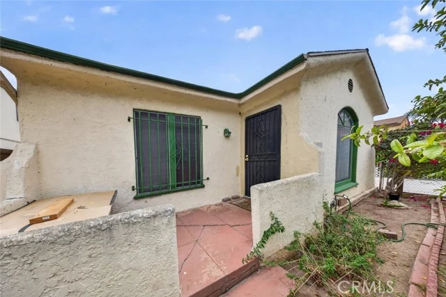3212 Drew Street photo 2