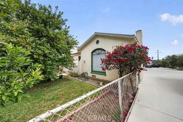 3212 Drew Street photo 5