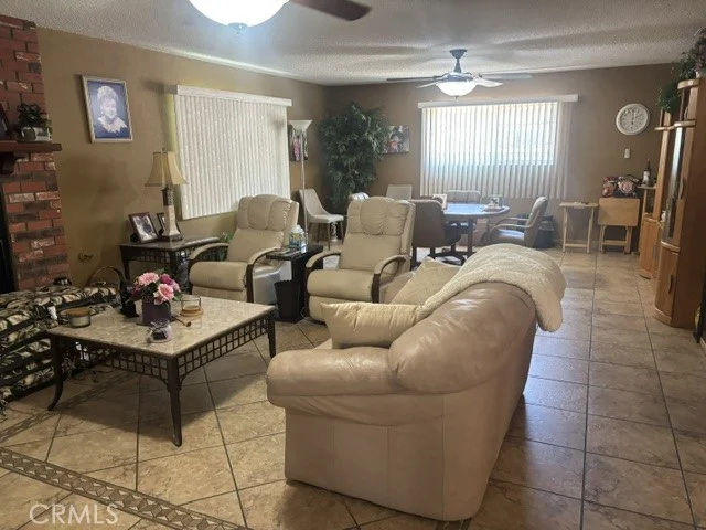 13003 Daphne, Gardena