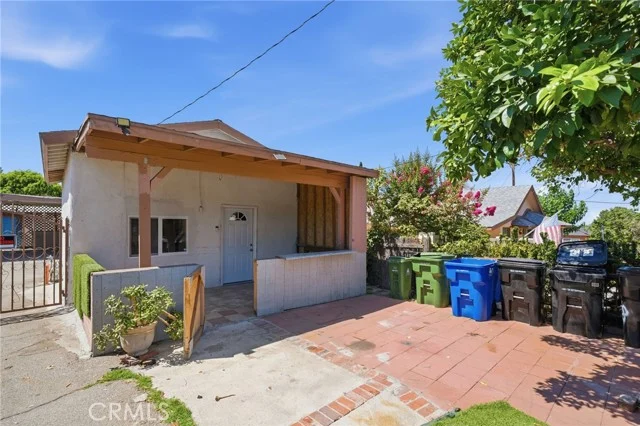 7914 Hillrose photo 4