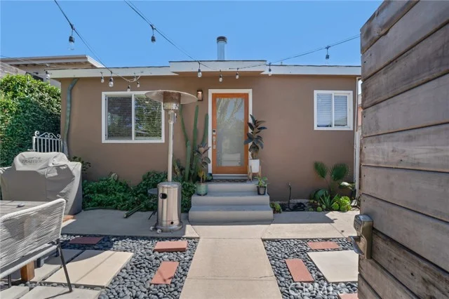 2405 Abbot Kinney photo 3