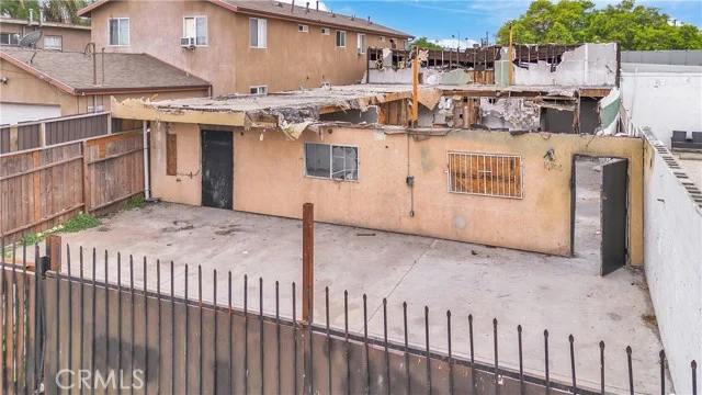 232 W 108th Street, Los Angeles