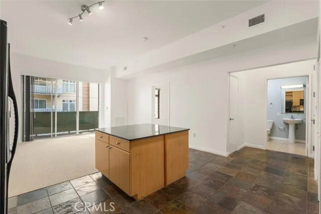 488 E Ocean Boulevard #804 photo 4