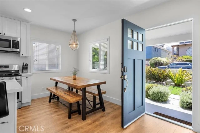 1430 Bonnie Brae photo 5