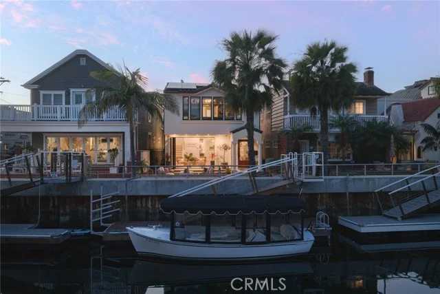 162 Rivo Alto Canal, Long Beach