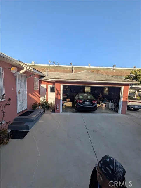 316 E Plymouth photo 2
