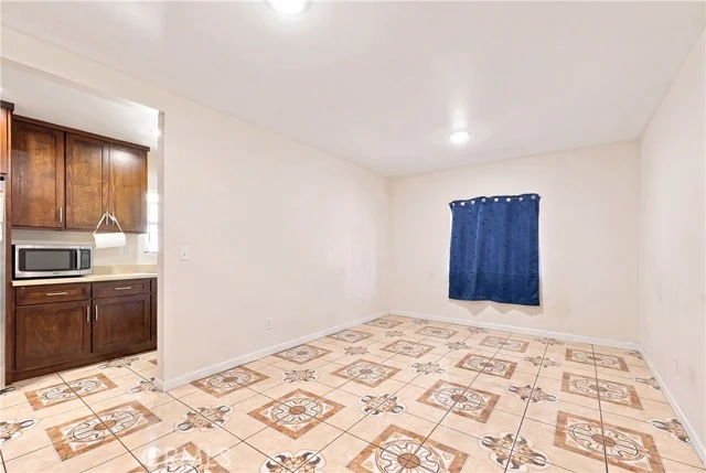 5017 S San Pedro photo 5
