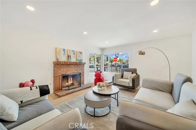 595 W 13th Street photo 2