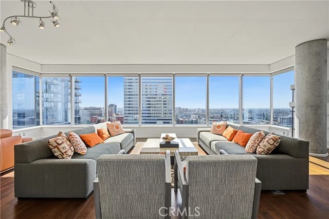 1155 S S Grand Avenue #1601, Los Angeles