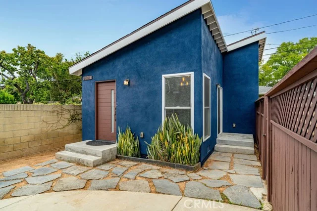 5451 E Daggett photo 2