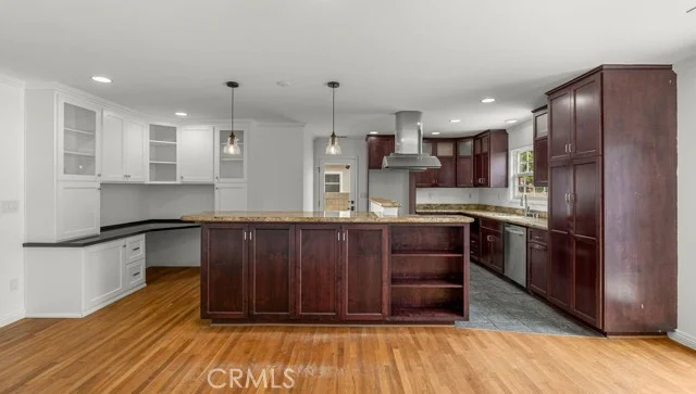 5451 E Daggett photo 4