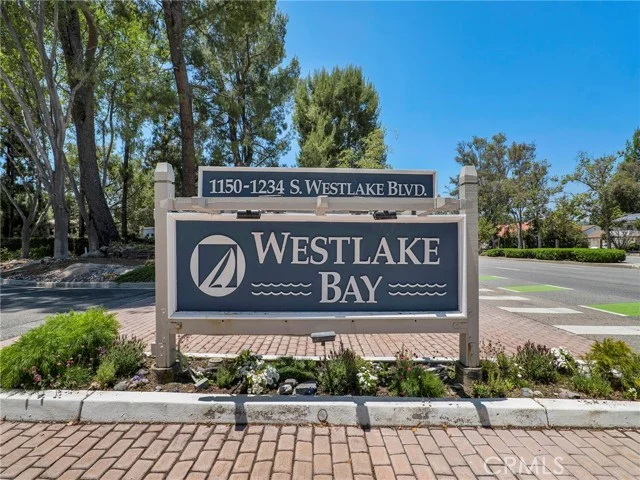 1184 S Westlake #D photo 2