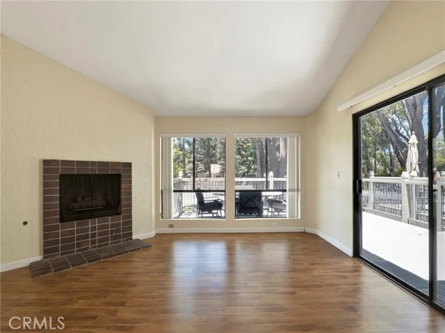 1184 S Westlake #D photo 4